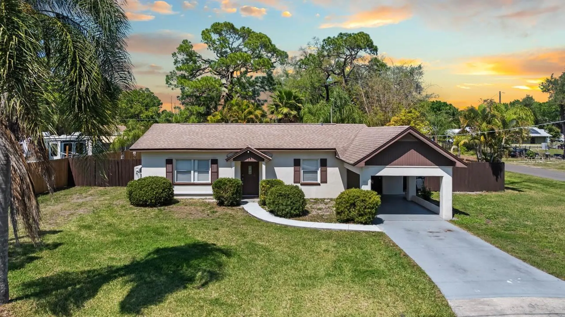 301 5th Avenue NW Ruskin FL 33570