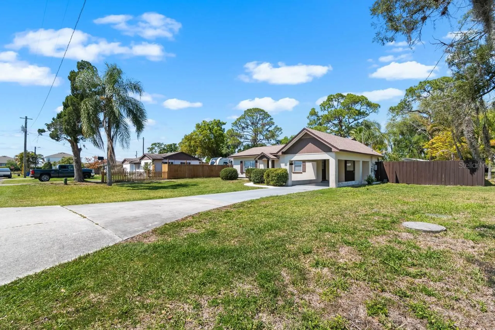 301 5th Avenue NW Ruskin FL 33570