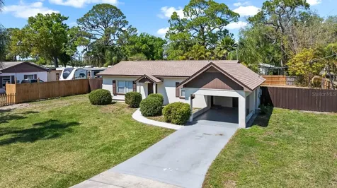 301 5th Avenue NW Ruskin FL 33570
