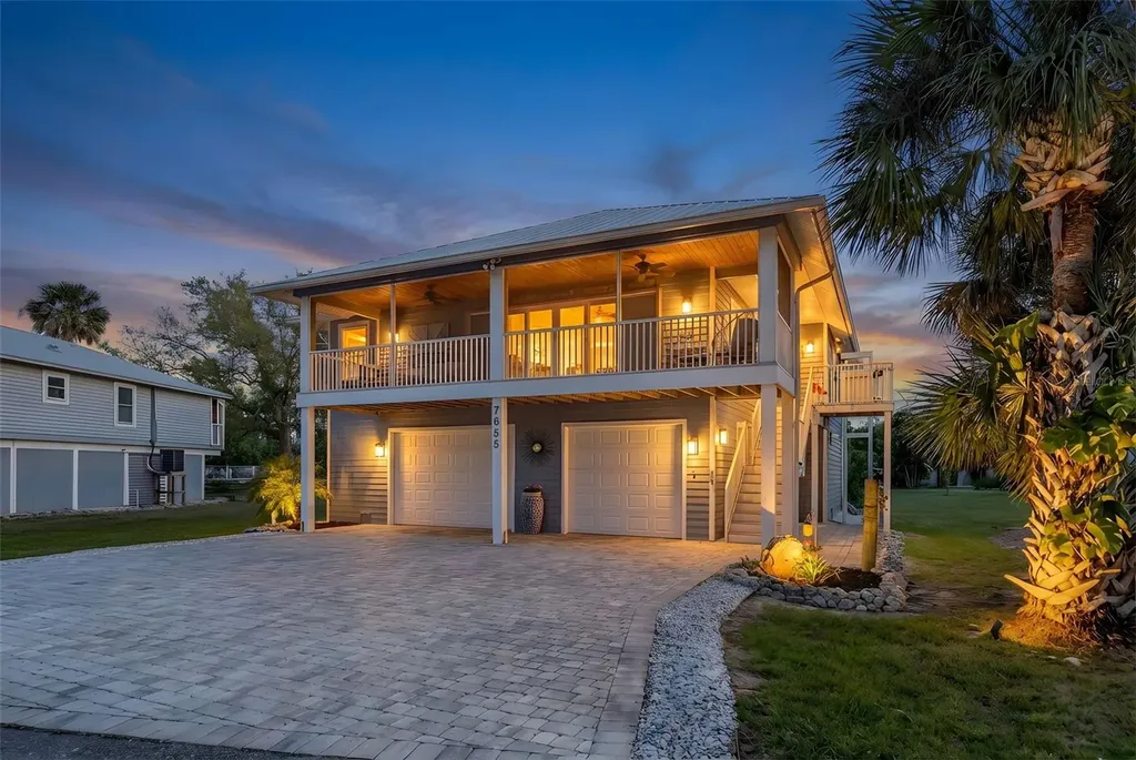 7655 Myrsine Circle Bokeelia FL 33922