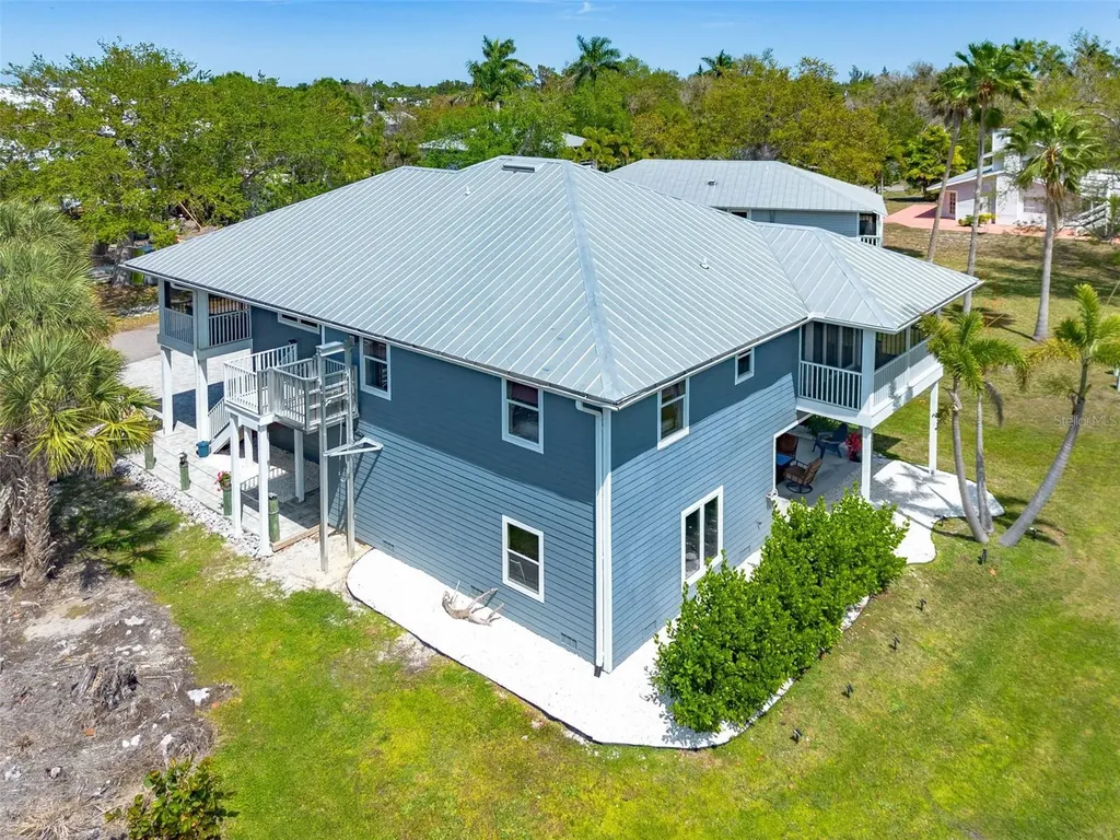 7655 Myrsine Circle Bokeelia FL 33922
