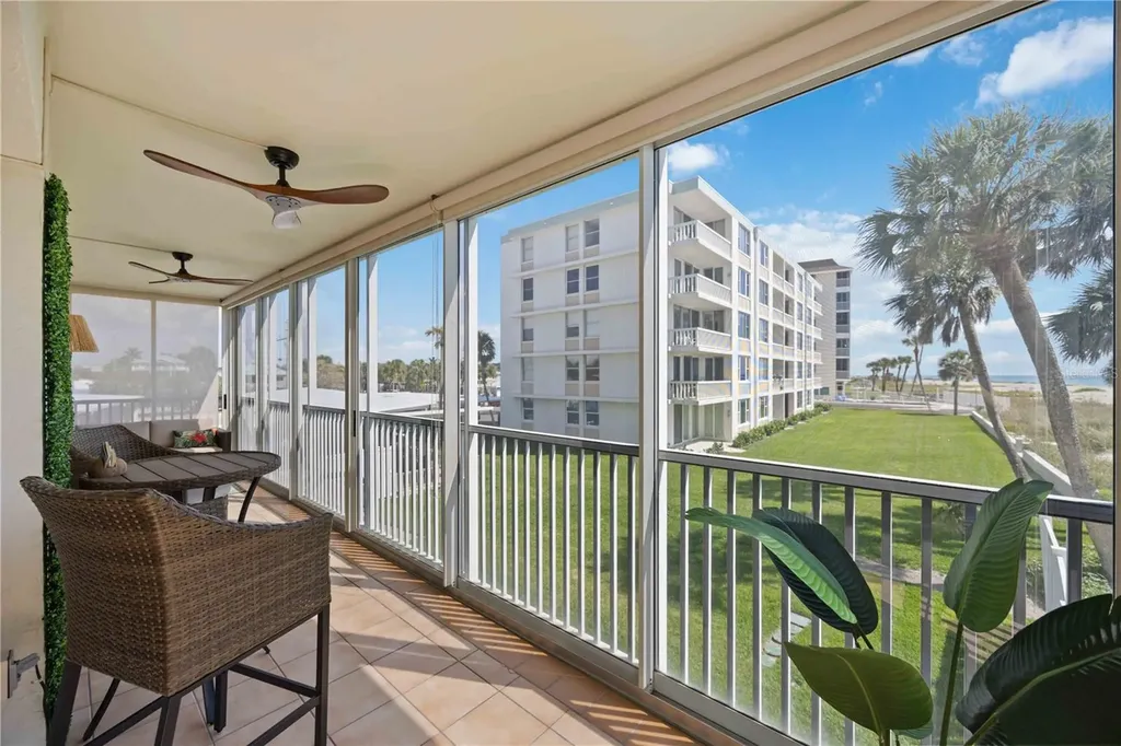 1150 Tarpon Center Drive Venice FL 34285