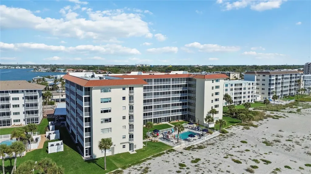 1150 Tarpon Center Drive Venice FL 34285