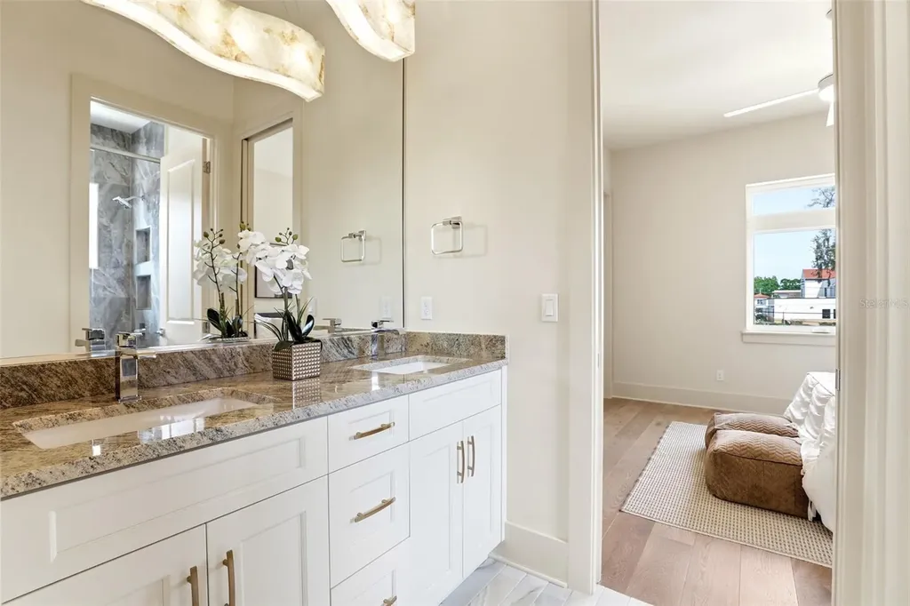 330 W Princeton Street Orlando FL 32804