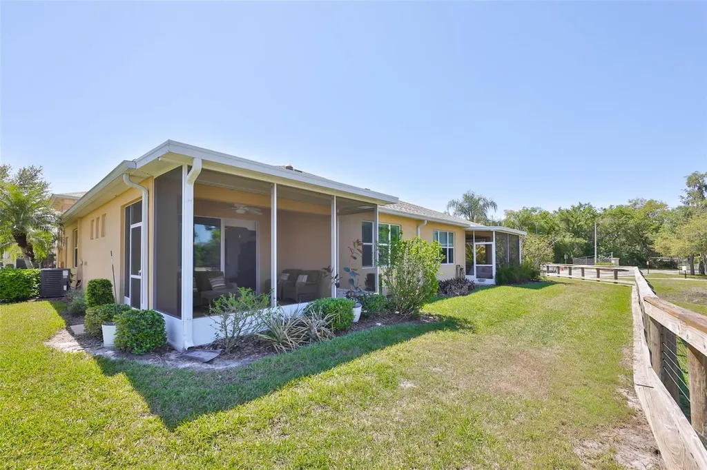 2423 Richmond Greens Court Sun City Center FL 33573