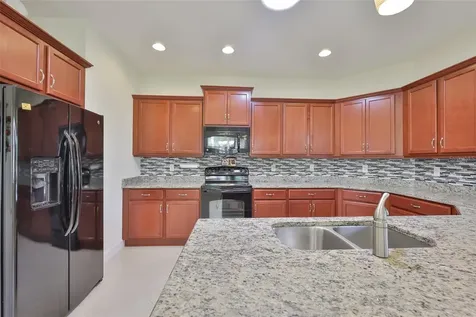 2423 Richmond Greens Court Sun City Center FL 33573