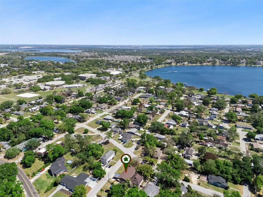 525 7th Street NE Winter Haven FL 33881