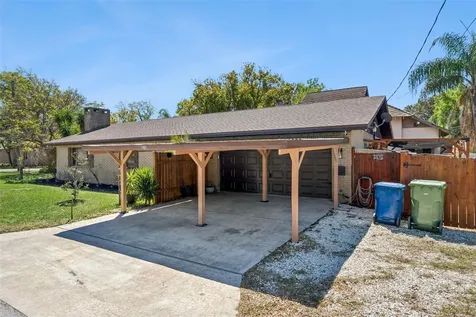 525 7th Street NE Winter Haven FL 33881