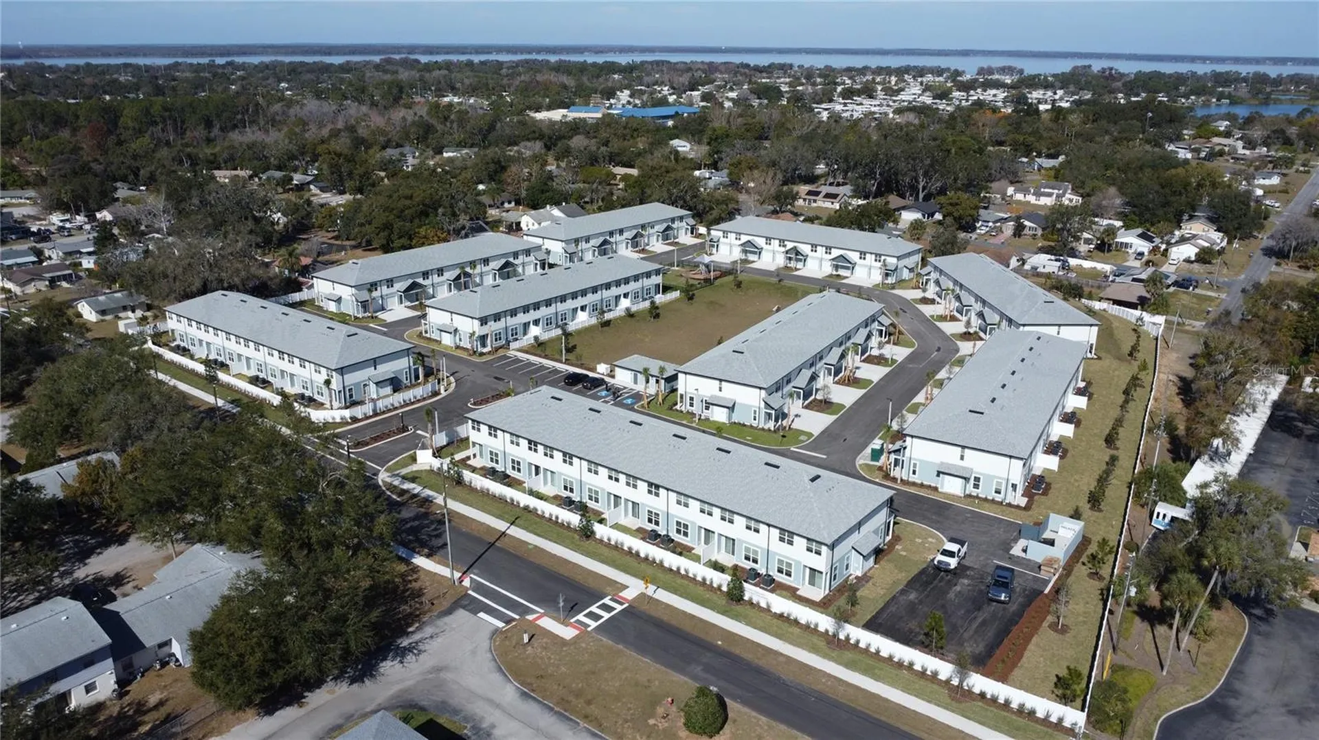 1057 E Caroline Street Tavares FL 32778