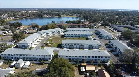1057 E Caroline Street Tavares FL 32778