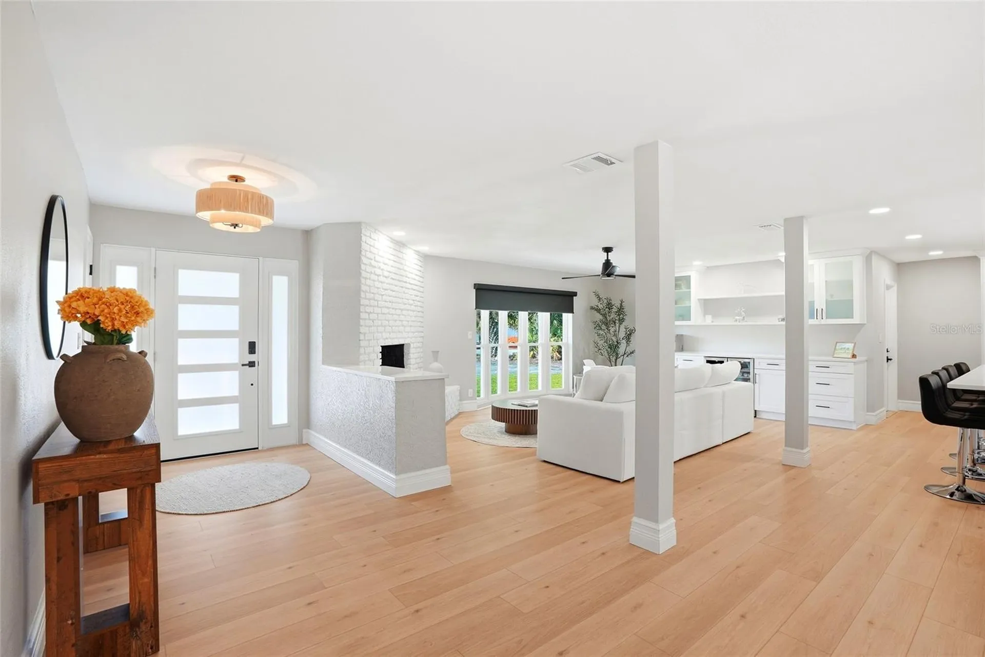 521 51st Avenue S St Petersburg FL 33705