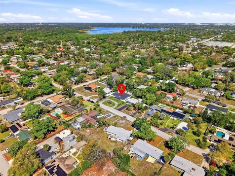 521 51st Avenue S St Petersburg FL 33705