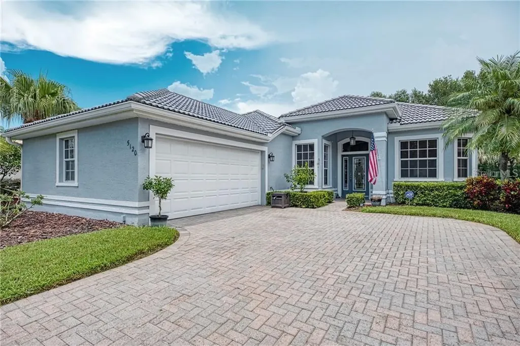 5120 Highbury Circle Sarasota FL 34238