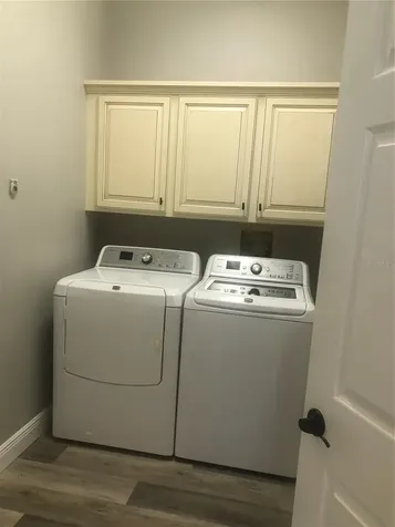5120 Highbury Circle Sarasota FL 34238
