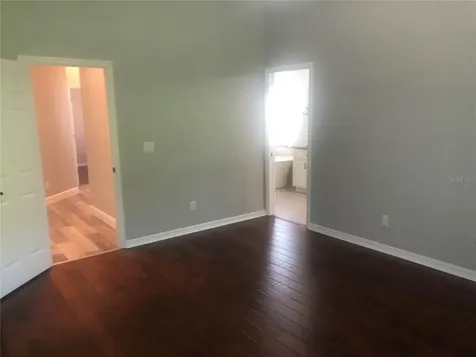 5120 Highbury Circle Sarasota FL 34238