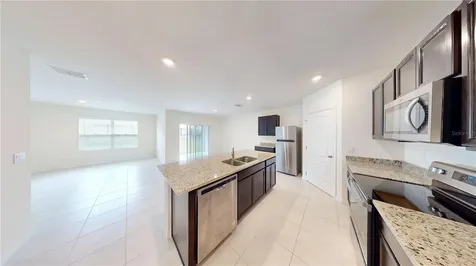 2116 Silver Brook Way Davenport FL 33837