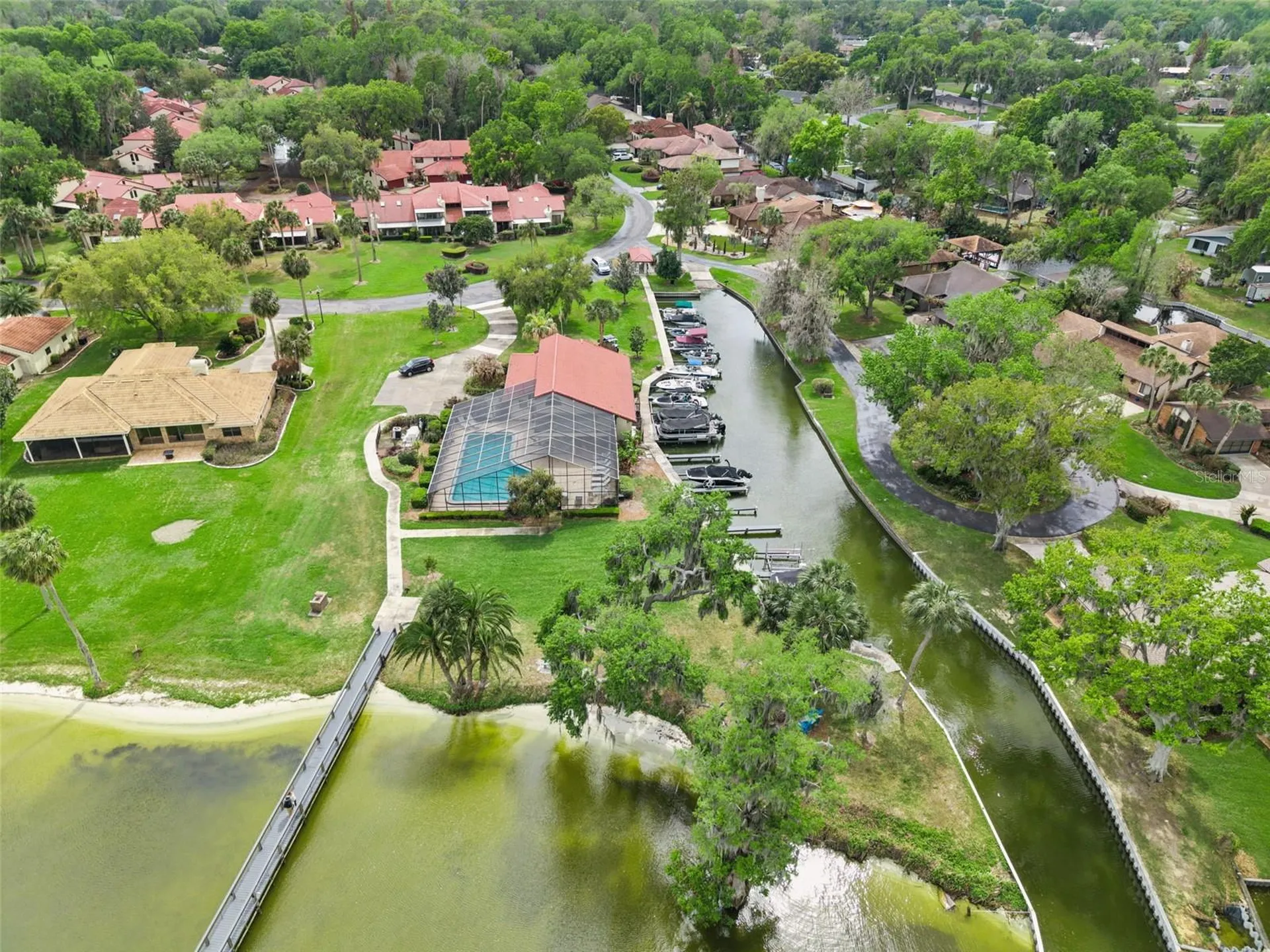 312 Waterwood Drive Yalaha FL 34797