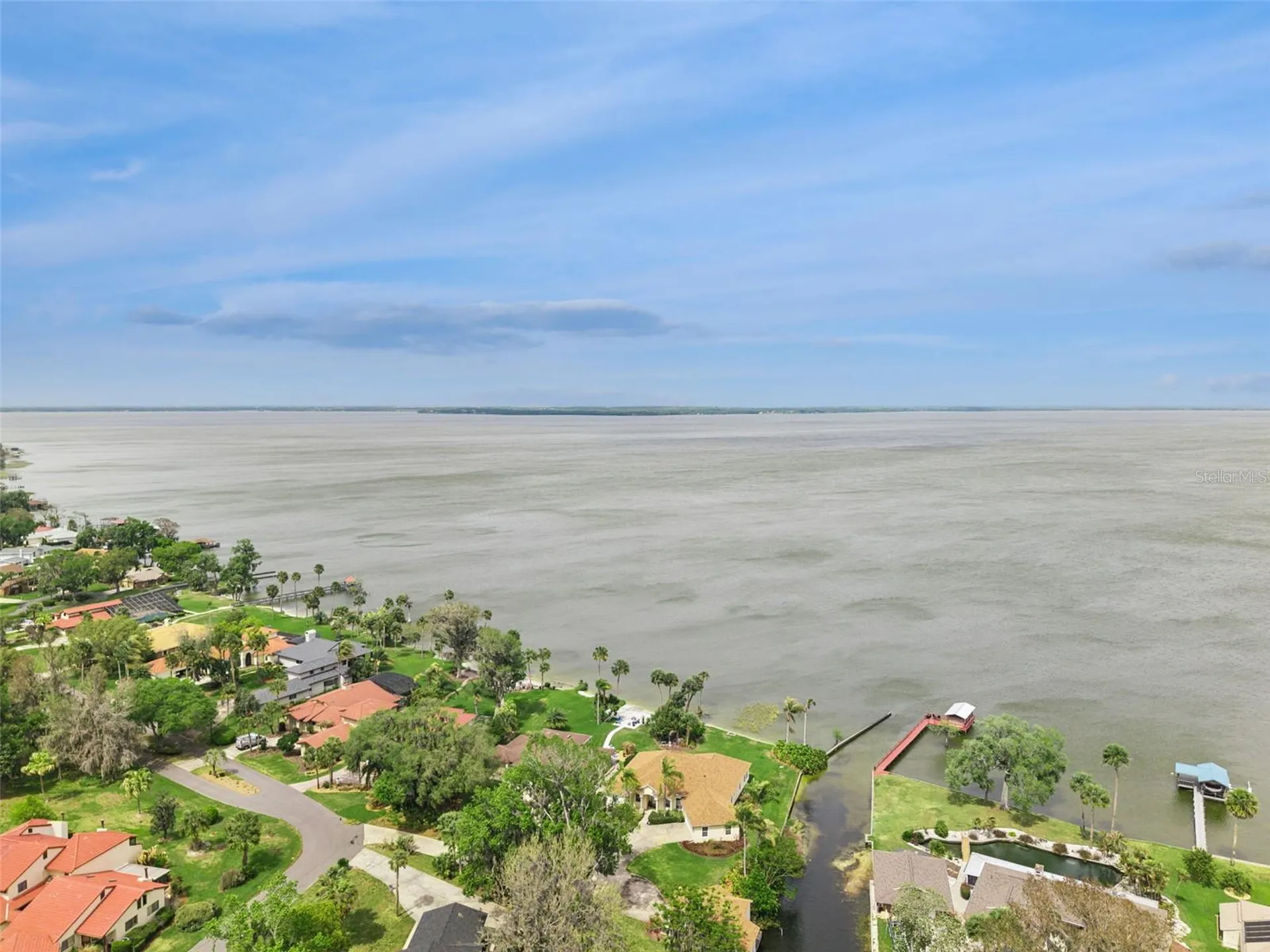 312 Waterwood Drive Yalaha FL 34797