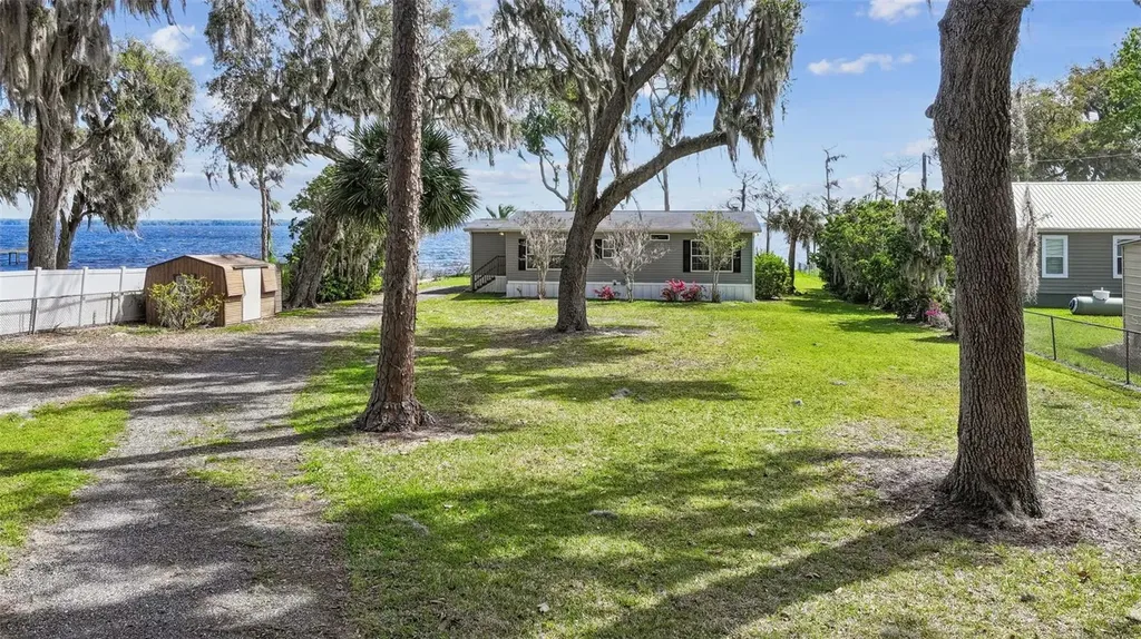 108 Sandra Lane Crescent City FL 32112