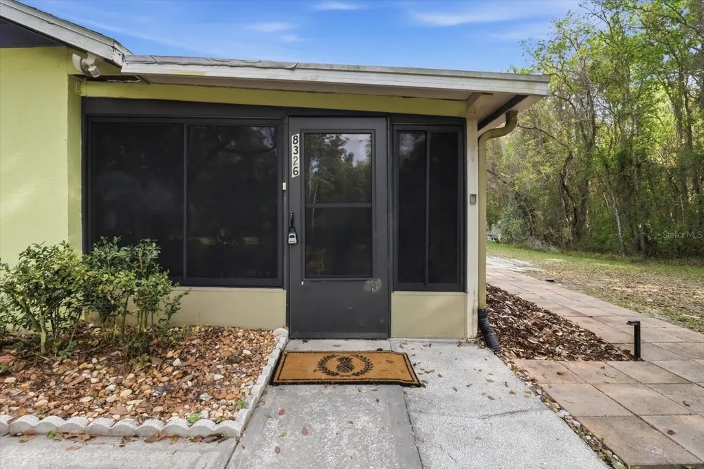 8326 W Earl Loop Homosassa FL 34446