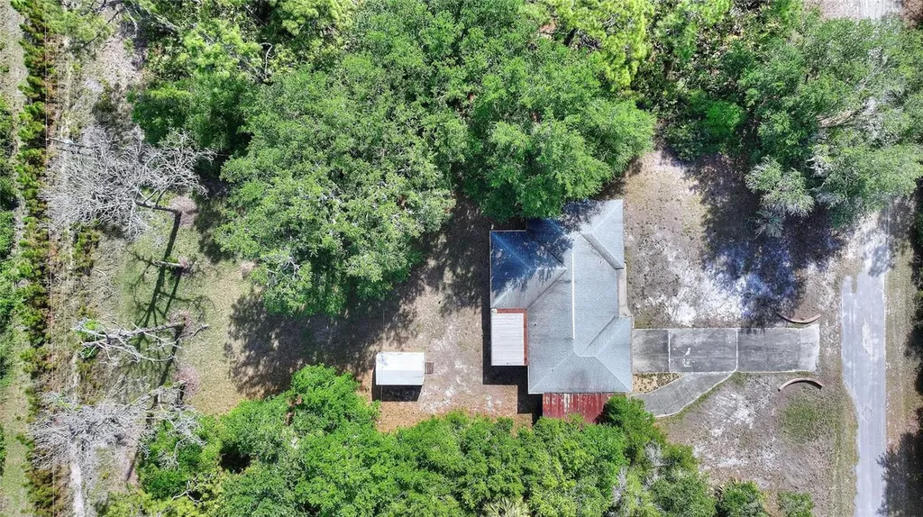 4370 Bougainville Drive Indian Lake Estates FL 33855