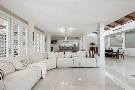 K-20 Calle 1, Mansiones De Villanova San Juan PR 00926