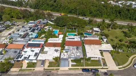 K-20 Calle 1, Mansiones De Villanova San Juan PR 00926