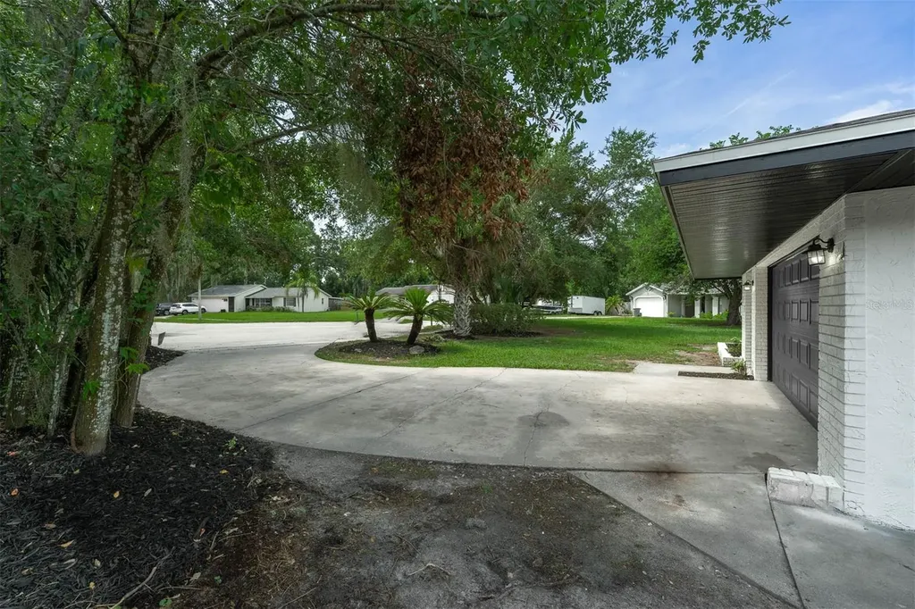 112 Des Pinar Lane Longwood FL 32750