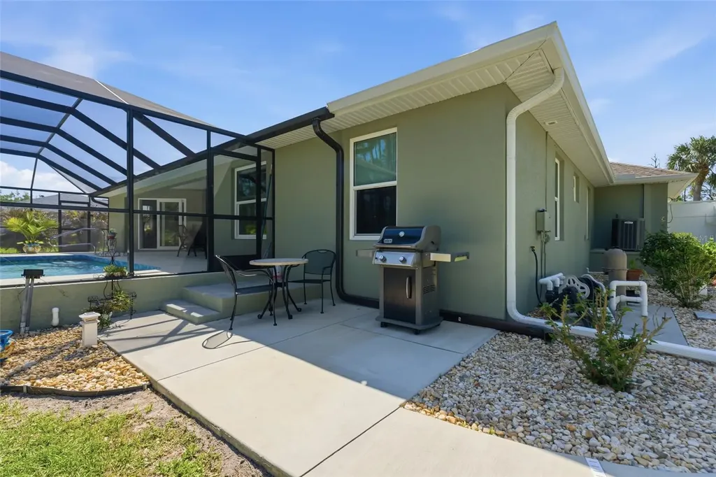 18290 Quadrille Avenue Port Charlotte FL 33948