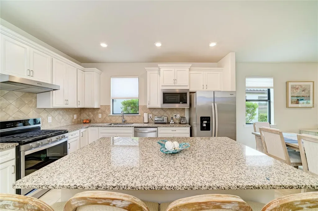 7013 Hanover Court Lakewood Ranch FL 34202