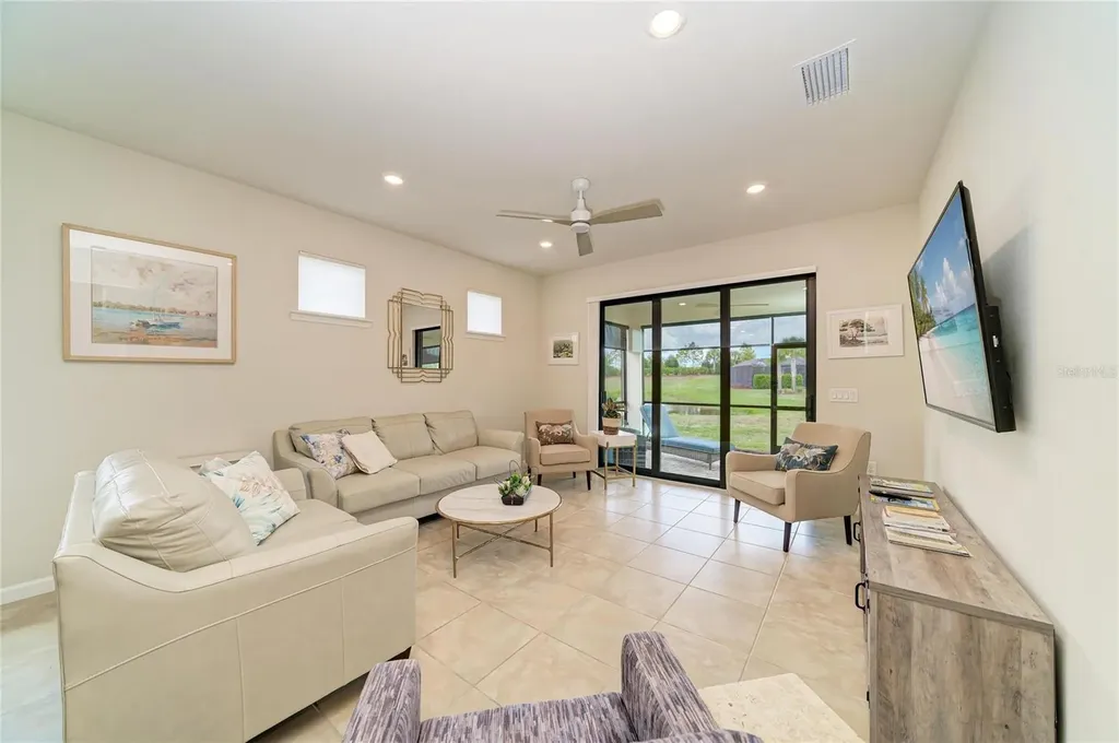 7013 Hanover Court Lakewood Ranch FL 34202