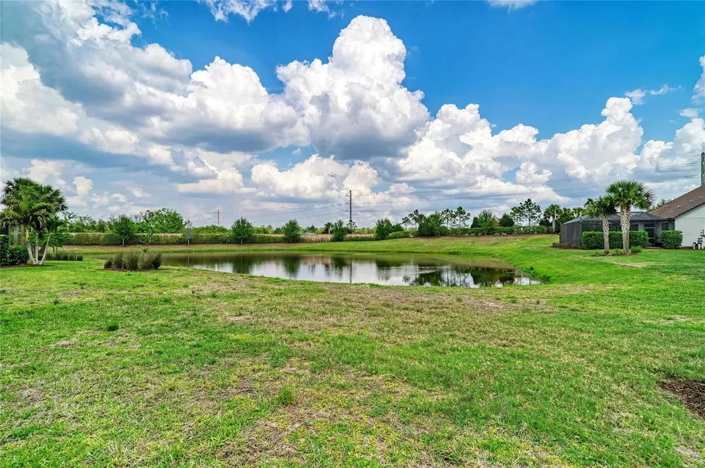 7013 Hanover Court Lakewood Ranch FL 34202