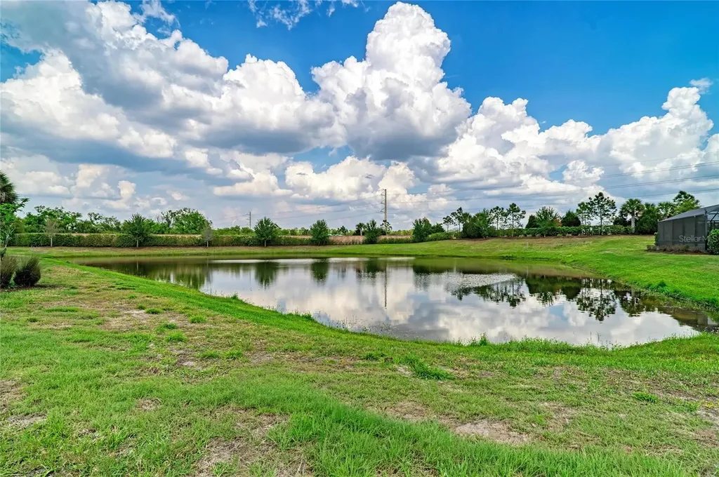 7013 Hanover Court Lakewood Ranch FL 34202