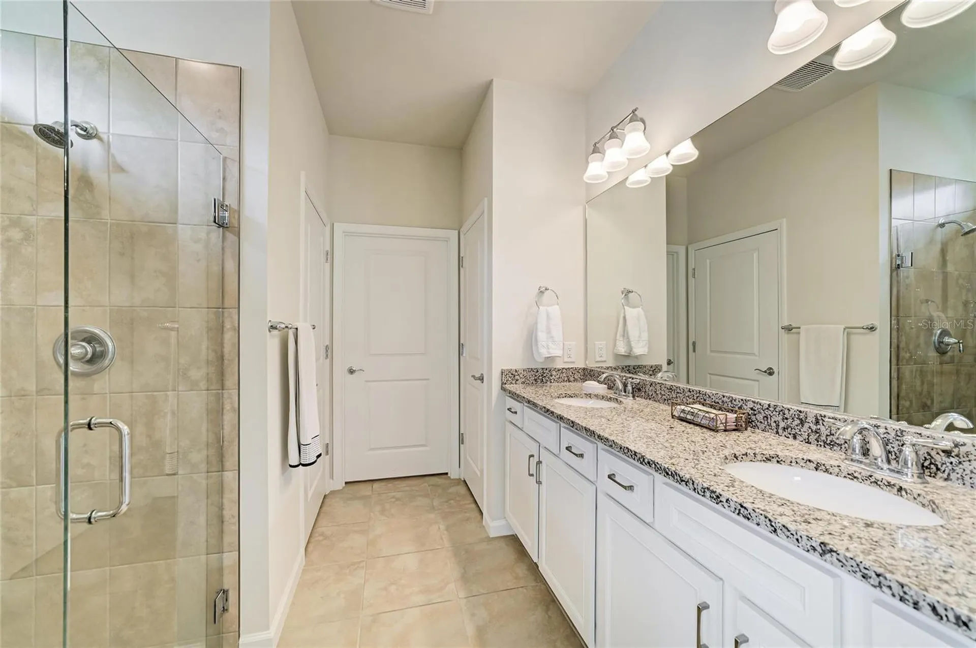 7013 Hanover Court Lakewood Ranch FL 34202