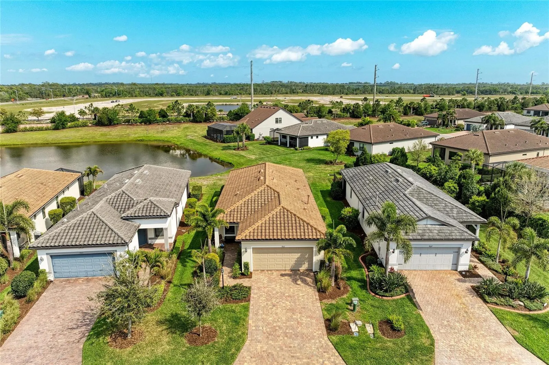 7013 Hanover Court Lakewood Ranch FL 34202