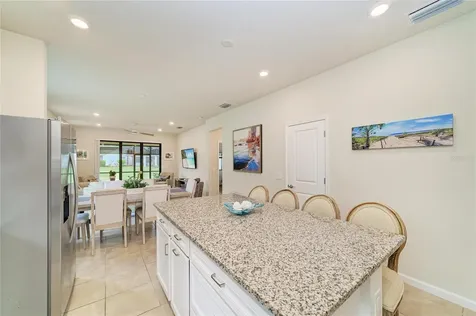 7013 Hanover Court Lakewood Ranch FL 34202