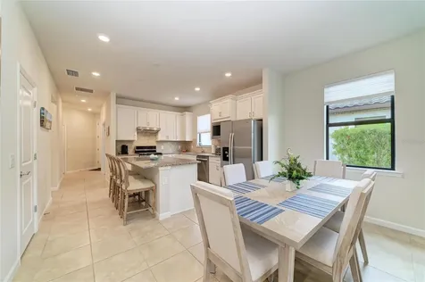 7013 Hanover Court Lakewood Ranch FL 34202