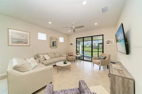 7013 Hanover Court Lakewood Ranch FL 34202