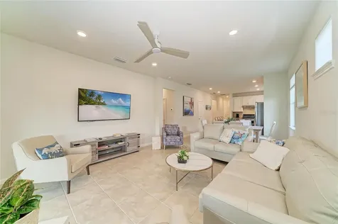 7013 Hanover Court Lakewood Ranch FL 34202