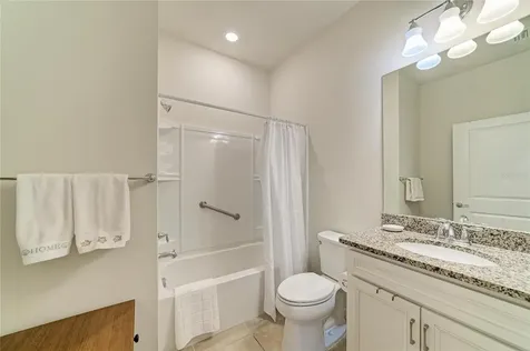 7013 Hanover Court Lakewood Ranch FL 34202