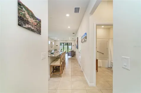 7013 Hanover Court Lakewood Ranch FL 34202