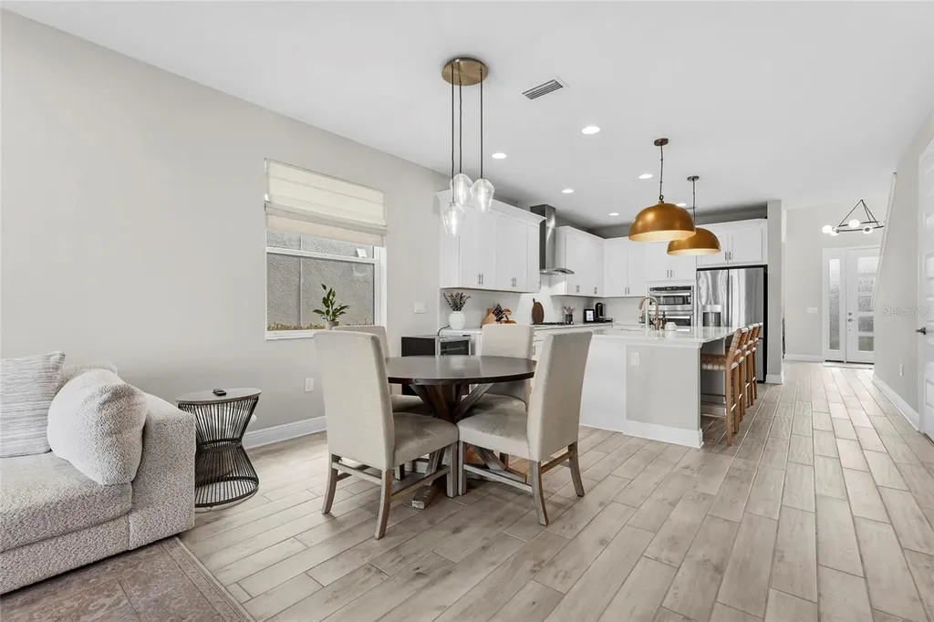 4762 Antrim Drive Sarasota FL 34240