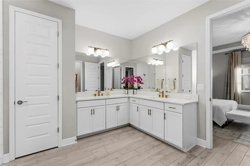 4762 Antrim Drive Sarasota FL 34240