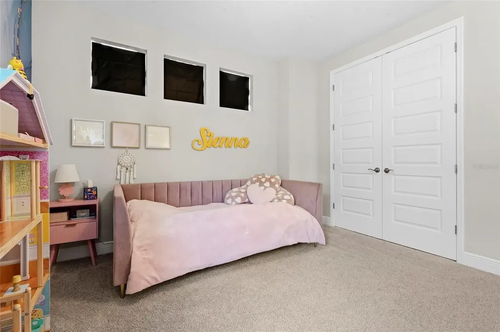 4762 Antrim Drive Sarasota FL 34240