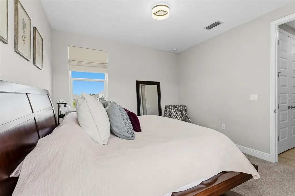 4762 Antrim Drive Sarasota FL 34240