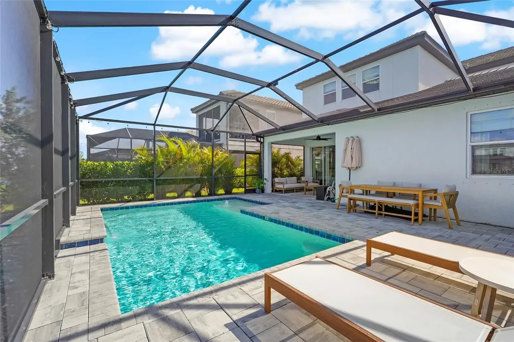 4762 Antrim Drive Sarasota FL 34240