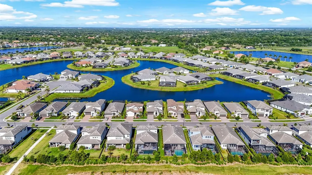 4762 Antrim Drive Sarasota FL 34240