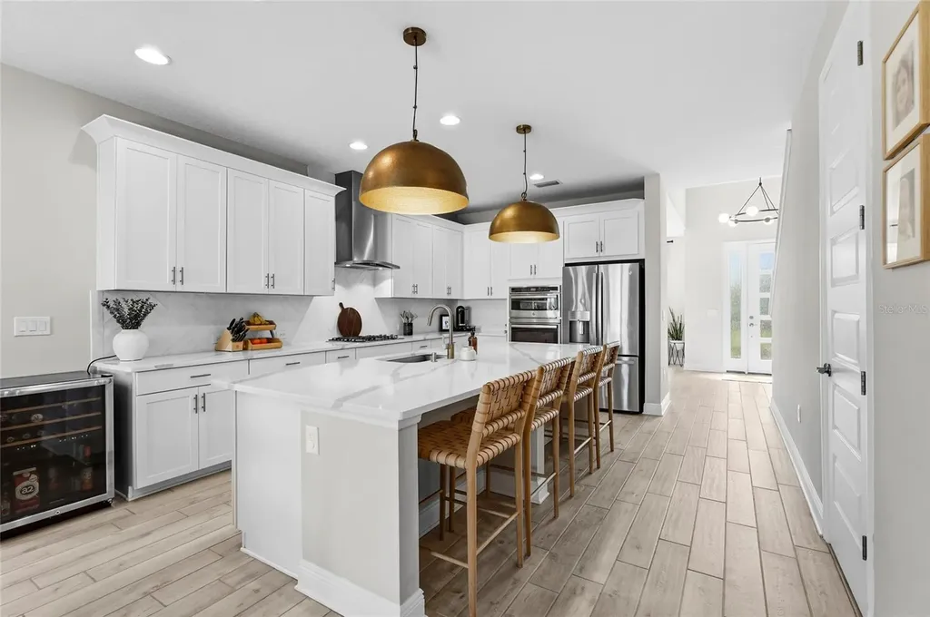 4762 Antrim Drive Sarasota FL 34240