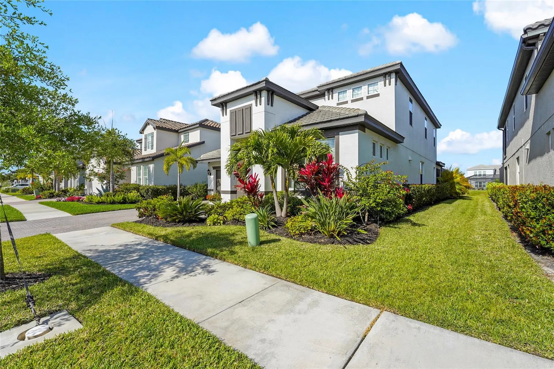 4762 Antrim Drive Sarasota FL 34240