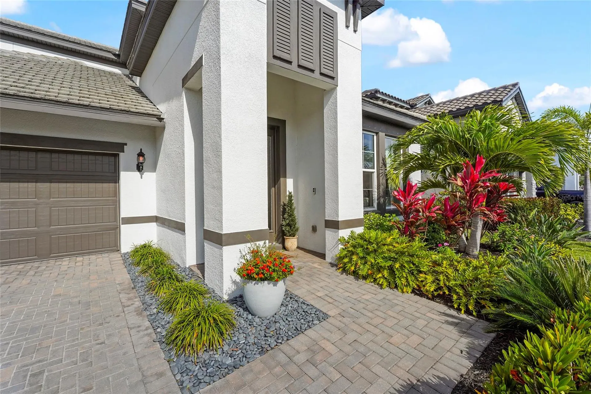4762 Antrim Drive Sarasota FL 34240